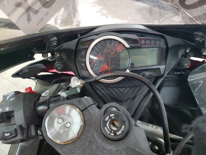 2026 Suzuki Gsx-r VIN JS1GR7MA1T7100551 COPART salvage auction — SIDE, Salvage Title, sold $1,350 on 2026-07-30 (photo 7)