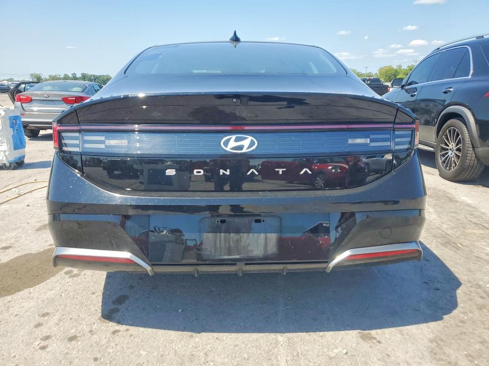 2024 Hyundai Sonata VIN KMHL64JA9RA399133 COPART salvage auction — MINOR DENT/SCRATCHES, Fl - Cert Of Title-Slvg Rebld Flood, sold $9,900 on 2026-08-19 (photo 6)