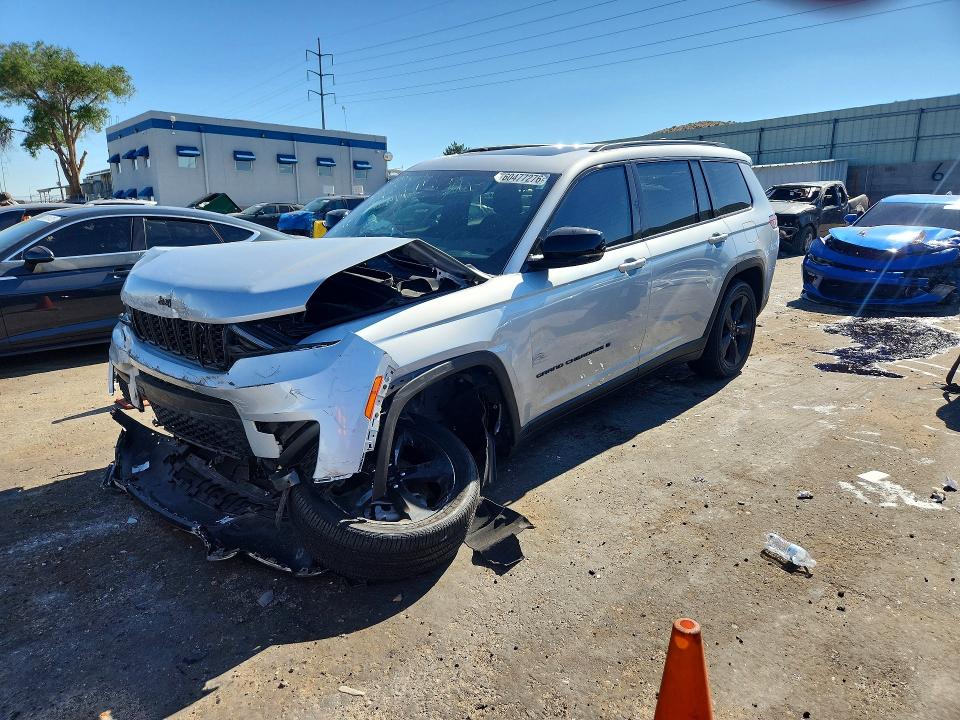 2025 Jeep Cherokee VIN 1C4RJKAG9S8750870 — COPART salvage auction photo