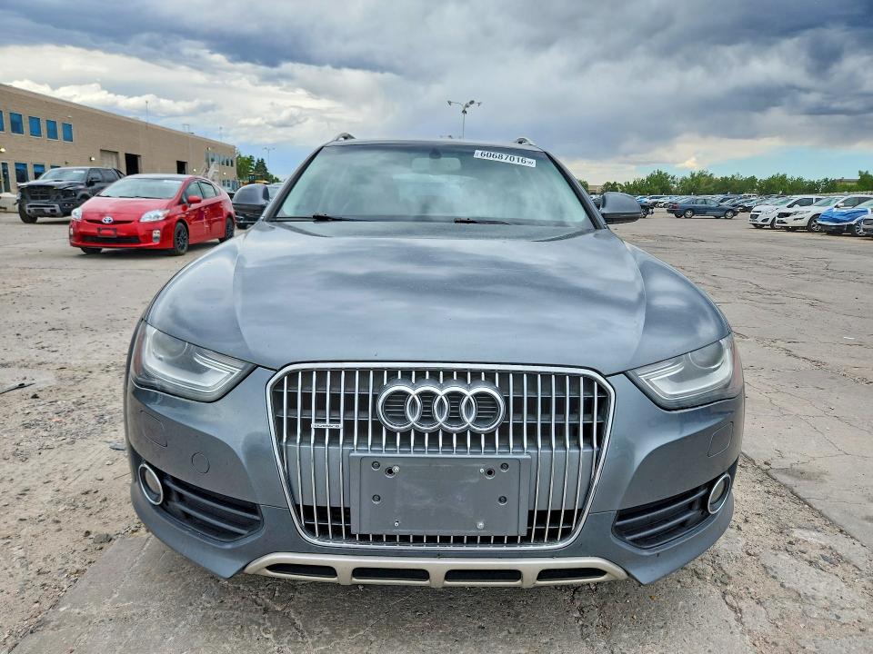 2013 Audi A4 VIN WA1UFAFL0DA068770 COPART salvage auction — UNDERCARRIAGE, Co - Certificate Of Title, sold $1,150 on 2026-08-05 (photo 5)