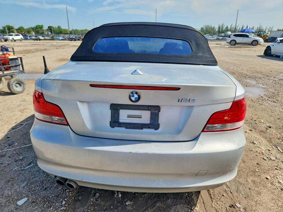 2011 BMW 1 series VIN WBAUL7C50BVM78947 COPART salvage auction — FRONT END, FL - CERTIFICATE OF TITLE (P), sold $475 on 2026-07-30 (photo 6)