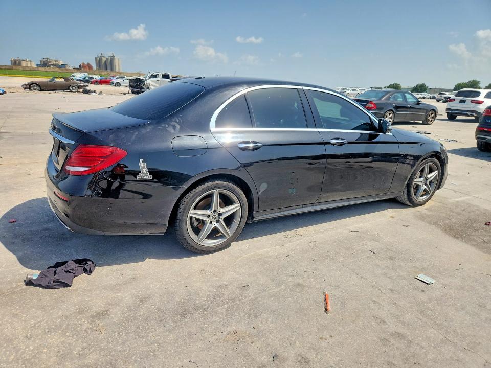 2018 Mercedes-benz E-klasse VIN WDDZF4JB6JA314668 COPART salvage auction — WATER/FLOOD, La - Cert Of Title-Salvage, sold $4,750 on 2026-08-19 (photo 3)