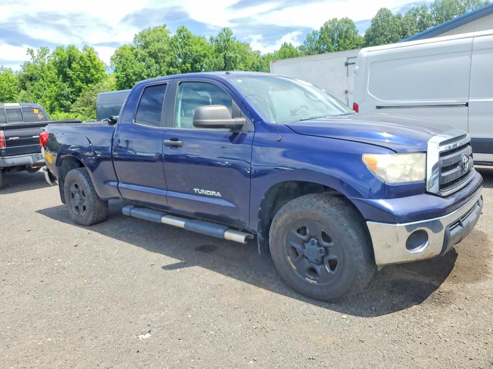 2011 Toyota Tundra VIN 5TFUM5F13BX023270 COPART salvage auction — MINOR DENT/SCRATCHES, CT - CERTIFICATE OF TITLE, sold $3,950 on 2026-07-27 (photo 4)