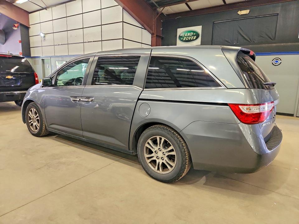 2012 Honda Odyssey VIN 5FNRL5H6XCB050690 COPART salvage auction — SIDE, MA - CERTIFICATE OF TITLE (P), sold $2,100 on 2026-07-21 (photo 2)