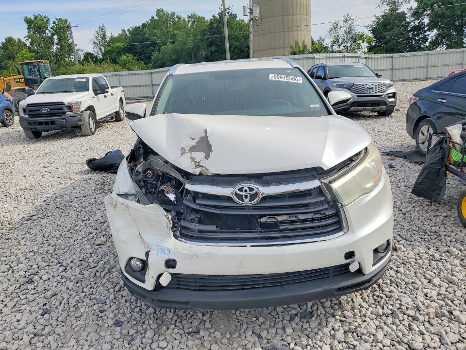 2015 Toyota Highlander VIN 5TDJKRFH7FS185086 COPART salvage auction — FRONT END, Mi - Certificate Of Title, sold $800 on 2026-07-30 (photo 5)