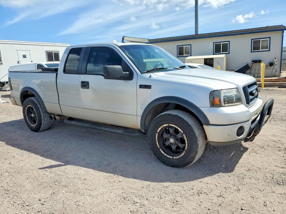 2006 Ford F-150 lightning VIN 1FTPX14V46NA89881 COPART salvage auction — FRONT END, Hi - Certificate Of Title, sold $600 on 2026-07-27 (photo 4)