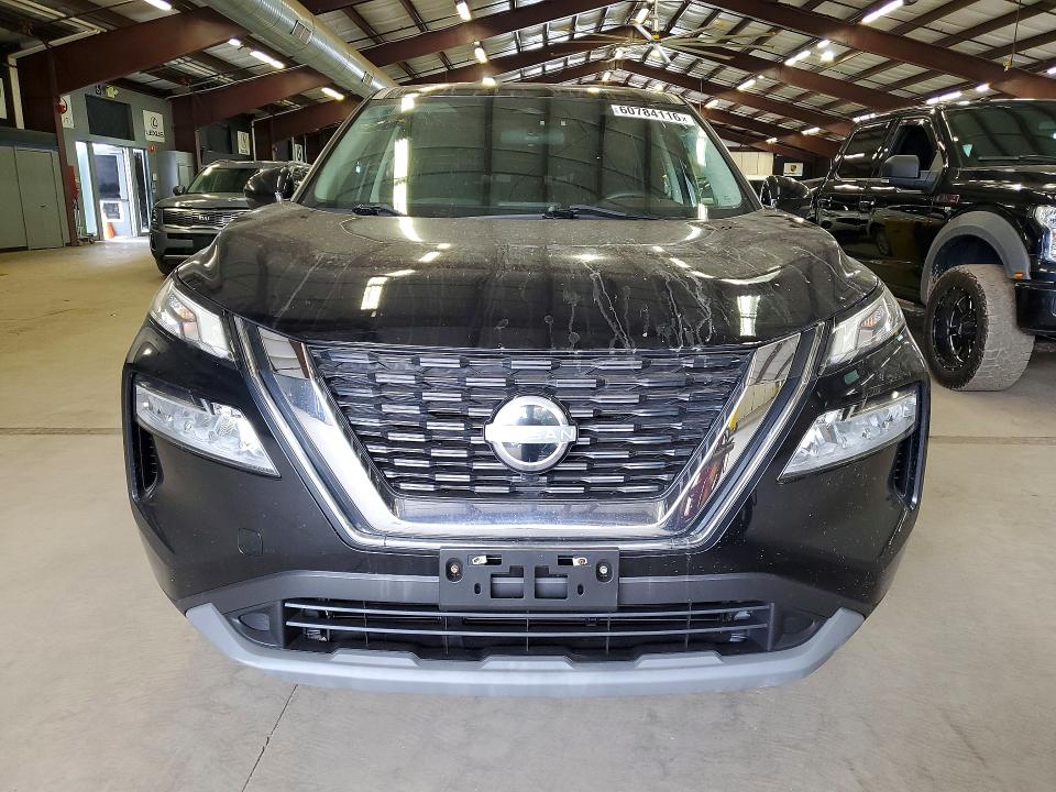 2022 Nissan Rogue VIN 5N1BT3BB4NC712285 COPART salvage auction — MINOR DENT/SCRATCHES, Ny - Certificate Of Title, sold $9,300 on 2026-08-21 (photo 5)