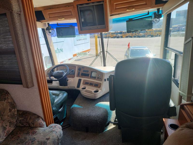 1999 Coachman VIN 3FCNF53S0XJA06288 COPART salvage auction — MINOR DENT/SCRATCHES, OH - CERT OF TITLE-SALVAGE, sold $125 on 2026-07-30 (photo 5)