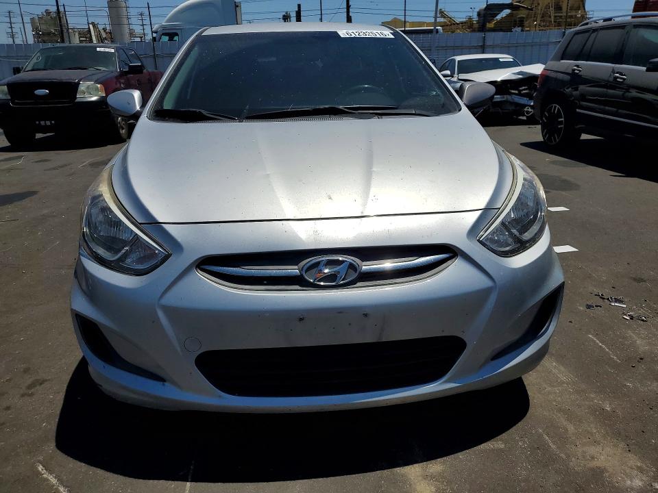 2017 Hyundai Accent VIN KMHCT5AE2HU312025 COPART salvage auction — MINOR DENT/SCRATCHES, CA - DIS/DLR/EXP ONLY CLEAN TITLE, sold $750 on 2026-07-20 (photo 5)