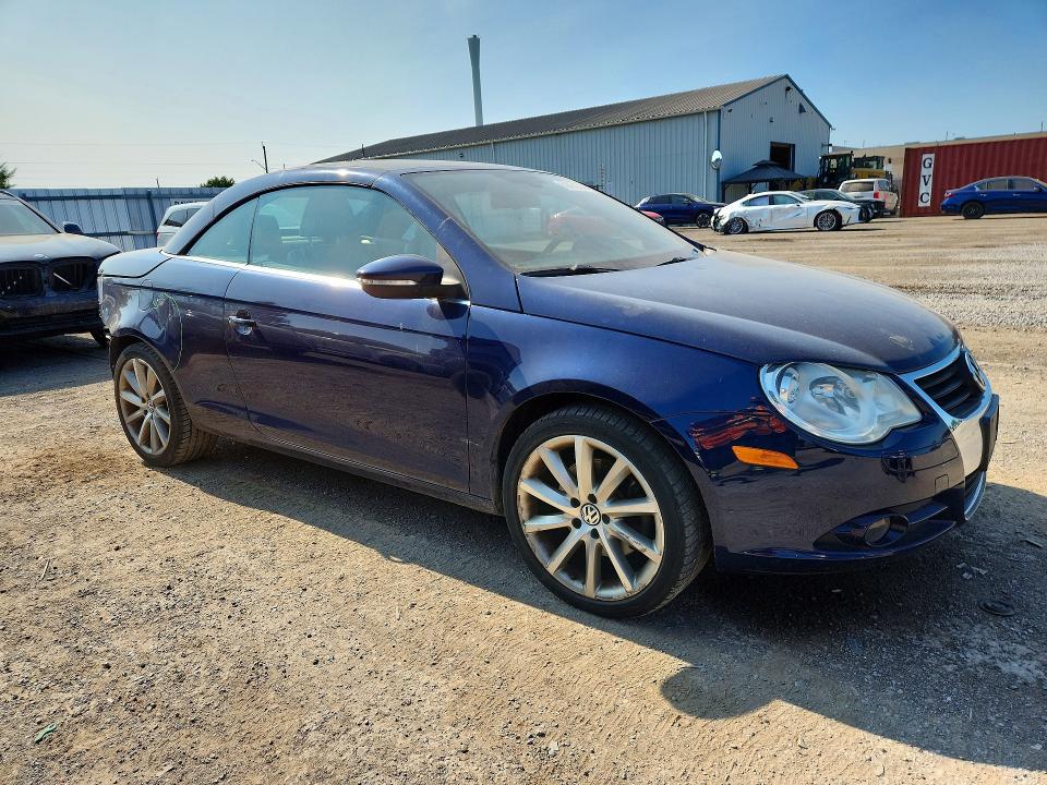 2009 Volkswagen Eos VIN WVWEA71F59V012059 COPART salvage auction — REAR END, On - Permit No Brand - Unfit, sold $400 on 2026-08-11 (photo 4)