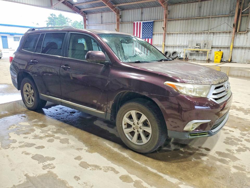 2011 Toyota Highlander VIN 5TDZK3EH5BS032377 COPART salvage auction — MINOR DENT/SCRATCHES, LA - CERTIFICATE OF TITLE, sold $2,150 on 2026-07-17 (photo 4)