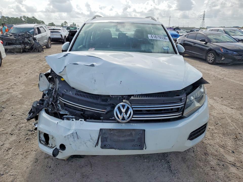 2015 Volkswagen Tiguan VIN WVGAV7AX2FW518896 COPART salvage auction — FRONT END, Tx - Bonded Title - Salvage, sold $550 on 2026-07-31 (photo 5)