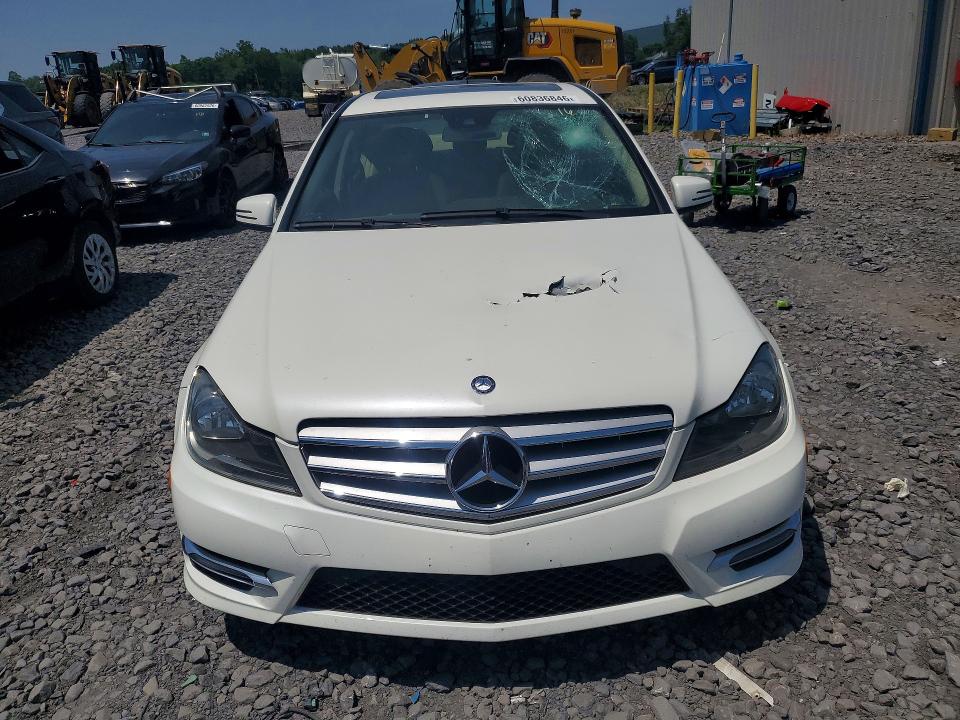 2013 Mercedes-benz C-klasse VIN WDDGF8AB1DG083484 COPART salvage auction — FRONT END, Pa - Certificate Of Salvage, sold $400 on 2026-07-29 (photo 5)