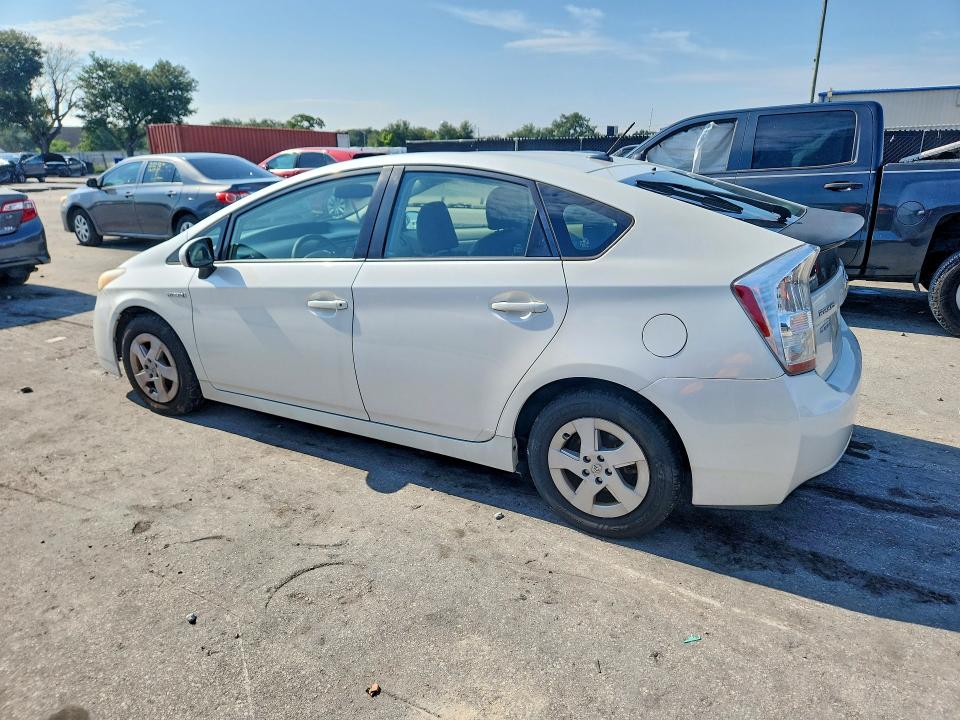 2010 Toyota Prius VIN JTDKN3DU7A0012897 COPART salvage auction — MINOR DENT/SCRATCHES, Pa - Cert Of Title, sold $750 on 2026-07-30 (photo 2)
