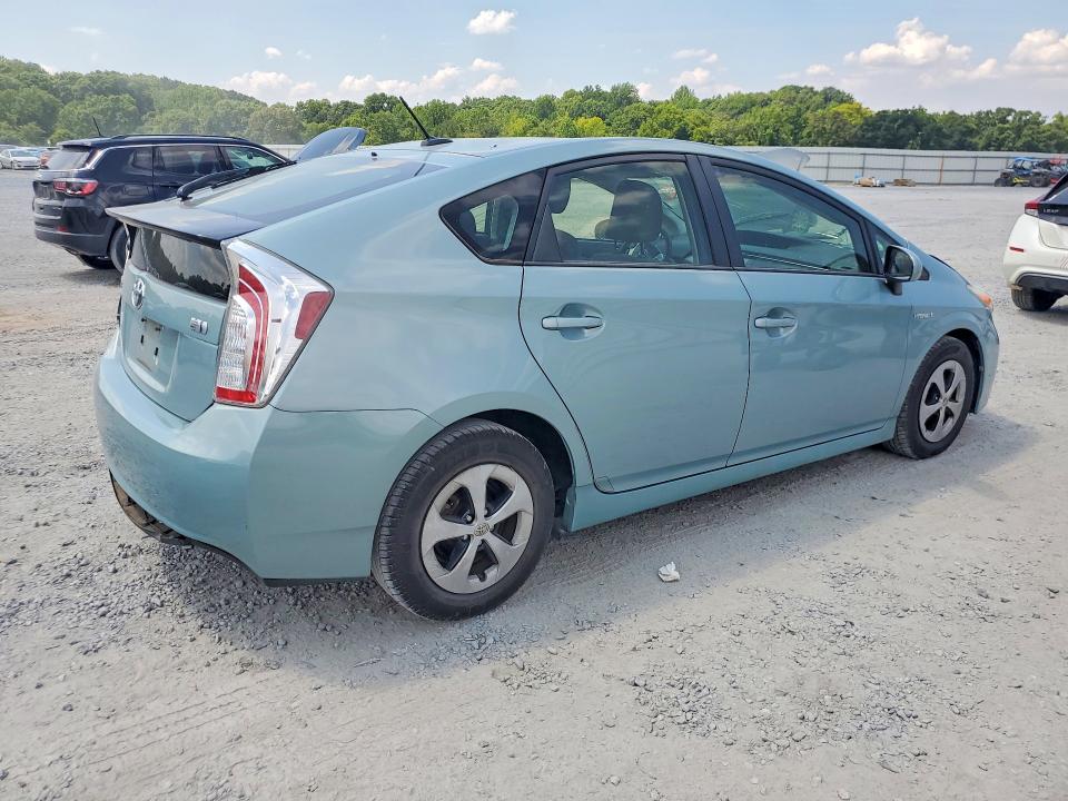 2014 Toyota Prius VIN JTDKN3DU7E1735147 COPART salvage auction — ALL OVER, NC - DLR ONLY-CLEAN/OVER 25% DAMAGE, sold $475 on 2026-07-29 (photo 3)