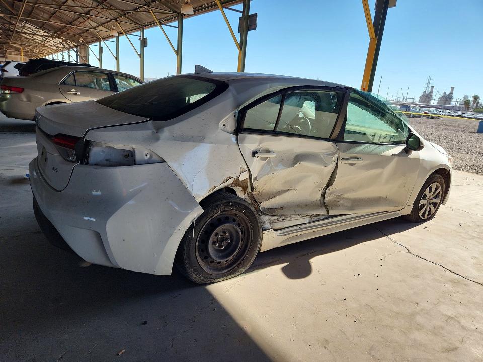 2020 Toyota Corolla VIN 5YFEPRAE0LP005824 COPART salvage auction — FRONT END, Az - Certificate Of Title (P), sold $2,350 on 2026-07-27 (photo 3)
