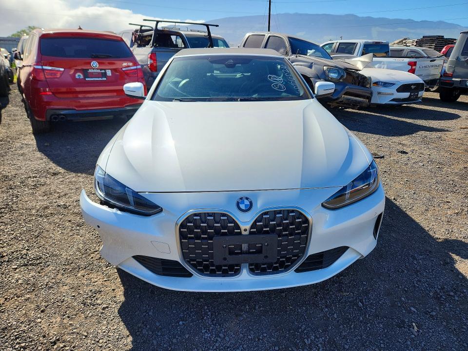2026 BMW 4 series VIN WBA53DB02TCW61336 COPART salvage auction — FRONT END, HI - CERTIFICATE OF TITLE, sold $23,400 on 2026-07-20 (photo 5)