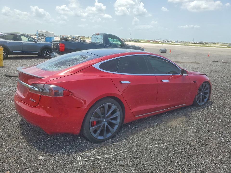 2018 Tesla Model s VIN 5YJSA1E47JF239703 COPART salvage auction — SIDE, Fl - Cert Of Title Slvg Rebuildable, sold $7,200 on 2026-08-31 (photo 3)