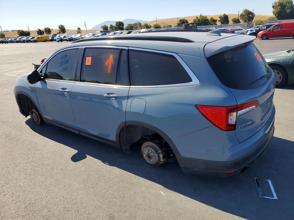 2022 Honda Pilot VIN 5FNYF5H27NB019948 COPART salvage auction — VANDALISM, Ca - Salvage Certificate, sold $9,300 on 2026-07-27 (photo 2)