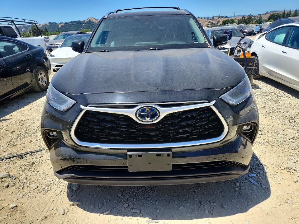 2021 Toyota Highlander hybrid VIN 5TDHBRCH8MS533574 COPART salvage auction — REAR END, Ca - Salvage Certificate, sold $8,800 on 2026-07-28 (photo 5)