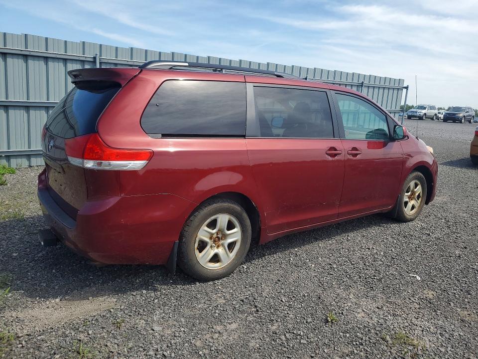 2014 Toyota Sienna VIN 5TDDK3DC7ES075347 COPART salvage auction — REAR END, On - Permit No Brand - Unfit, sold $850 on 2026-07-28 (photo 3)