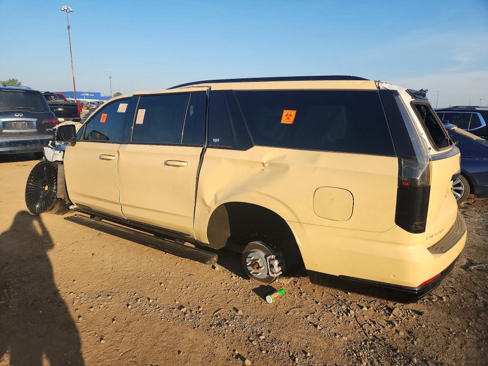 2025 Cadillac Escalade esv VIN 1GYS9PRL5SR229044 COPART salvage auction — ALL OVER, MI - DEALER ONLY CLEAN TITLE, sold $35,000 on 2026-09-11 (photo 2)