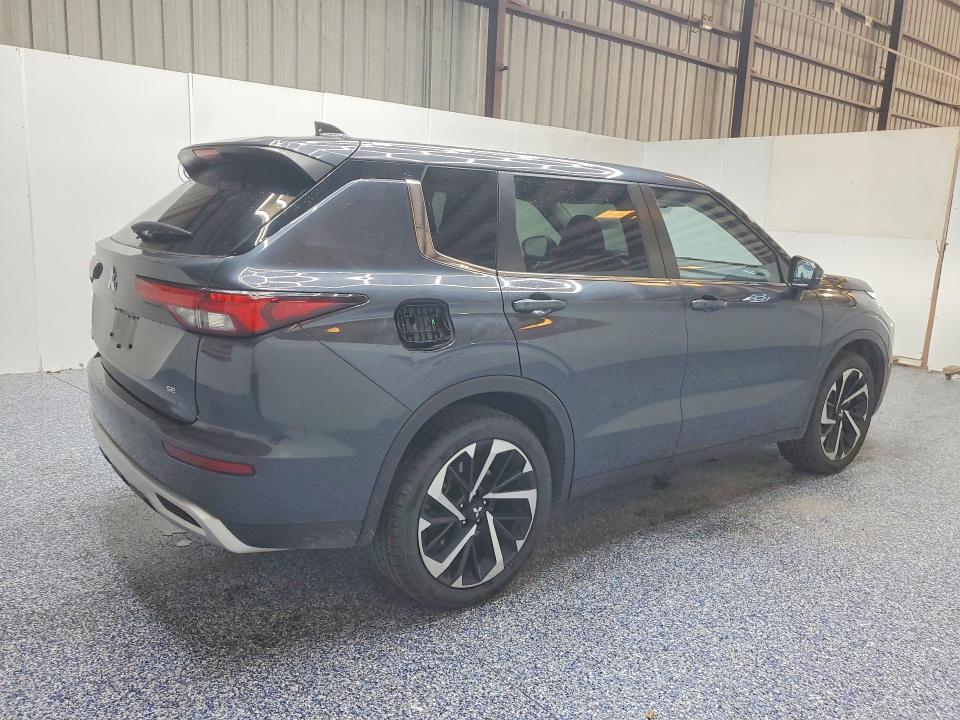 2024 Mitsubishi Outlander VIN JA4J3VA85RZ059612 COPART salvage auction — REAR END, Sc - Certificate Of Title (P), sold $14,700 on 2026-07-20 (photo 3)