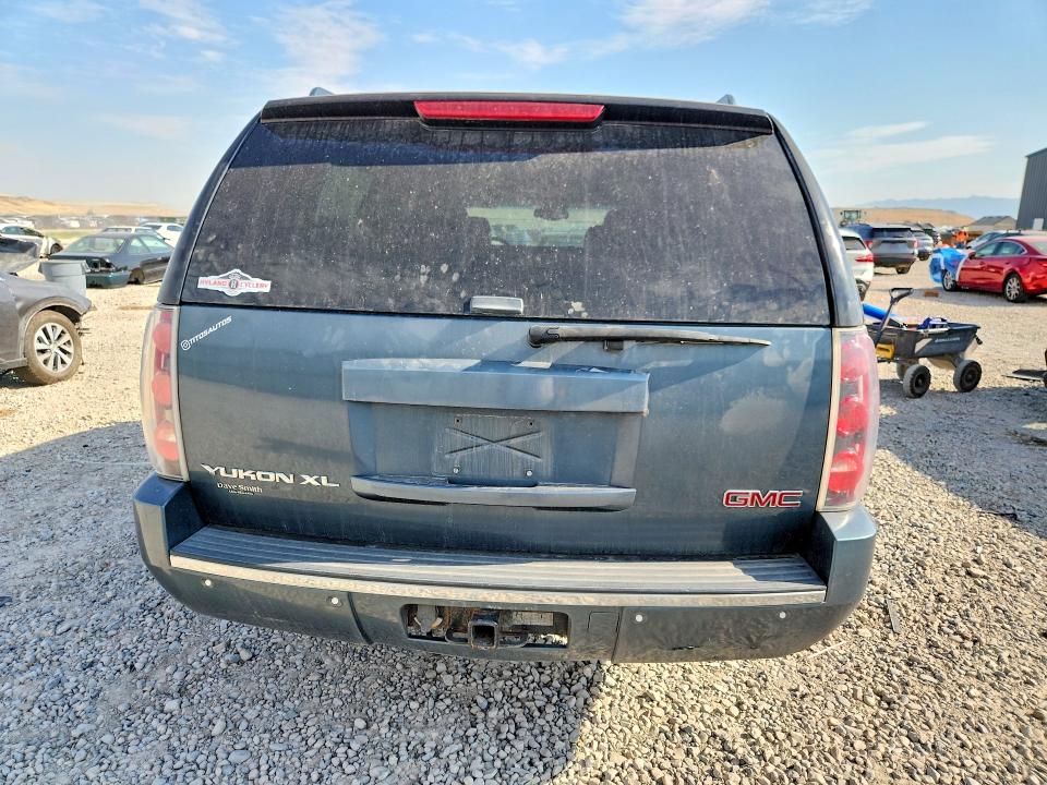 2007 Gmc Yukon xl VIN 1GKFK66827J225338 COPART salvage auction — MINOR DENT/SCRATCHES, Ut - Certificate Of Title, sold $1,050 on 2026-07-24 (photo 6)