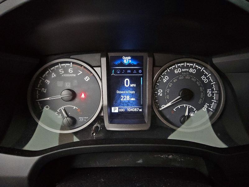 2016 Toyota Tacoma VIN 3TMAZ5CN5GM013963 COPART salvage auction — MINOR DENT/SCRATCHES, Tx - Certificate Of Title, sold $15,200 on 2026-07-30 (photo 9)