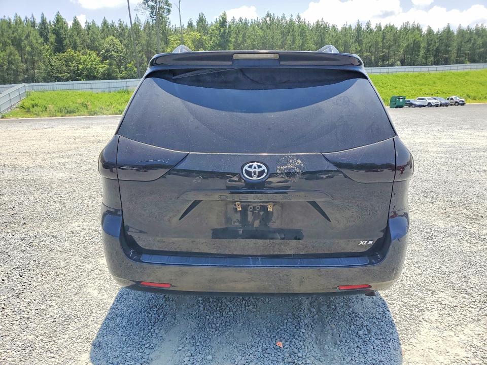 2016 Toyota Sienna VIN 5TDYK3DC7GS733141 COPART salvage auction — SIDE, Salvage Title, sold $175 on 2026-07-30 (photo 6)