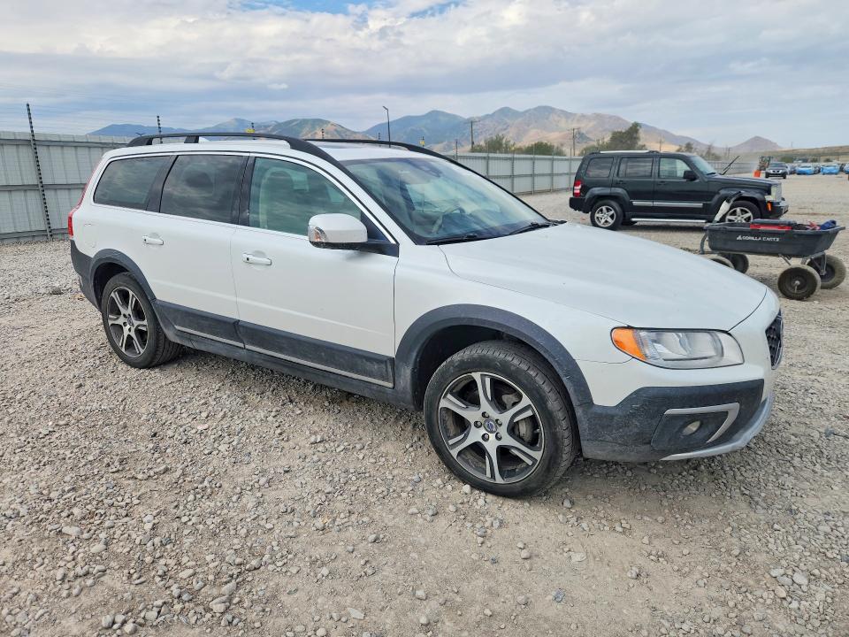 2015 Volvo Xc70 VIN YV4902NBXF1199443 COPART salvage auction — MINOR DENT/SCRATCHES, Ut - Certificate Of Title, sold $1,800 on 2026-07-21 (photo 4)