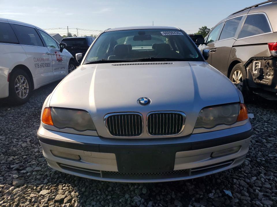 2001 BMW 3er VIN WBAAV53451FJ71274 COPART salvage auction — FRONT END, Nh - Cert Of Title-Rebuilt Vehicle, sold $375 on 2026-07-23 (photo 5)