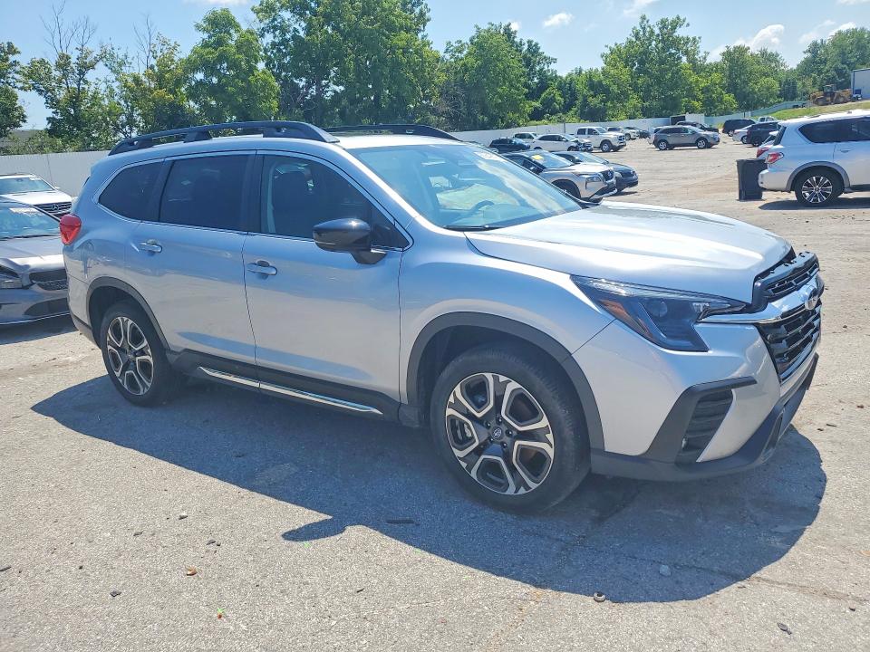 2025 Subaru Ascent VIN 4S4WMAPDXS3443024 COPART salvage auction — FRONT END, Mo - Salvage Certificate Of Title, sold $14,300 on 2026-08-25 (photo 4)