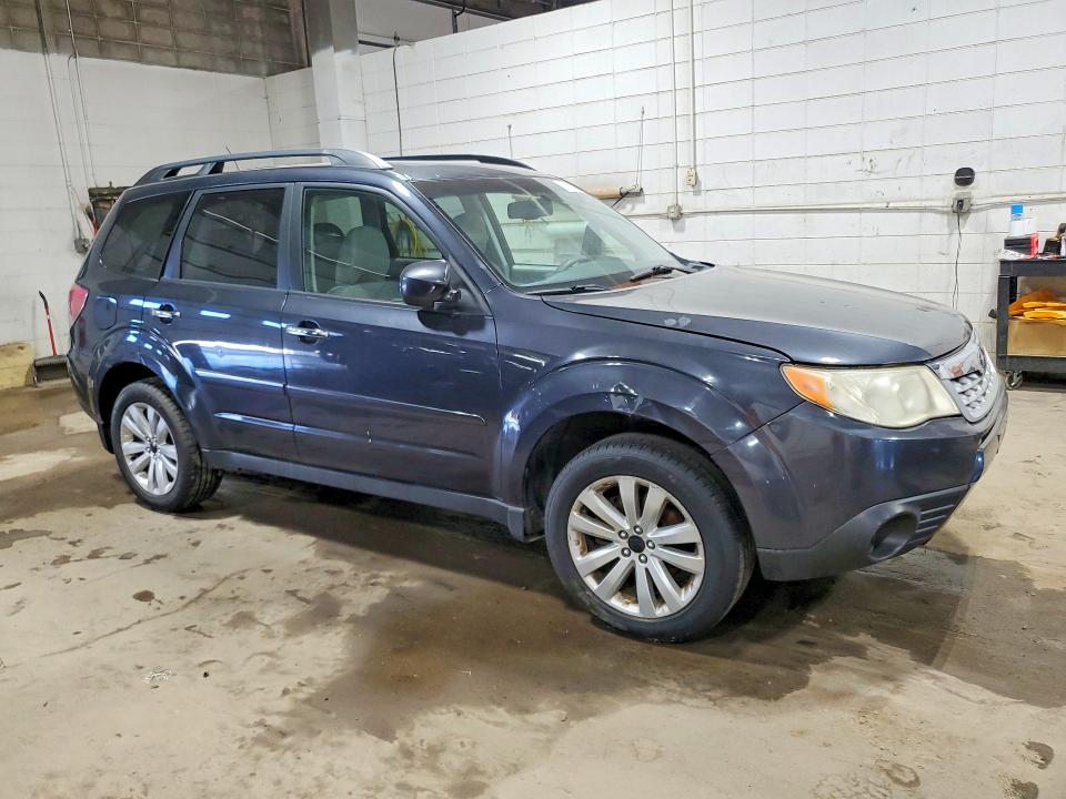 2011 Subaru Forester VIN JF2SHBDC8BH751371 COPART salvage auction — FRONT END, MN - CERTIFICATE OF TITLE, sold $500 on 2026-07-28 (photo 4)