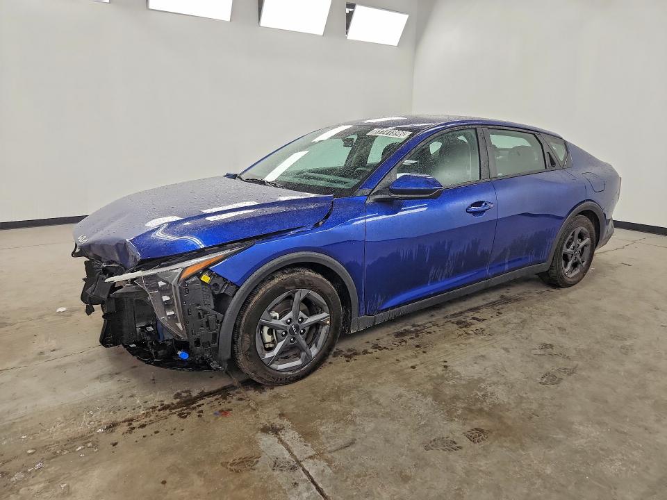 2026 Kia K4 VIN 3KPFT4DE8TE292846 COPART salvage auction — FRONT END, MI - CERTIFICATE OF TITLE, sold $11,400 on 2026-07-27 (photo 1)