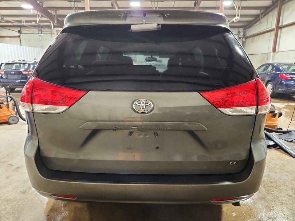 2011 Toyota Sienna VIN 5TDKK3DCXBS148133 COPART salvage auction — ROOF, PA - CERTIFICATE OF SALVAGE, sold $1,650 on 2026-07-28 (photo 6)