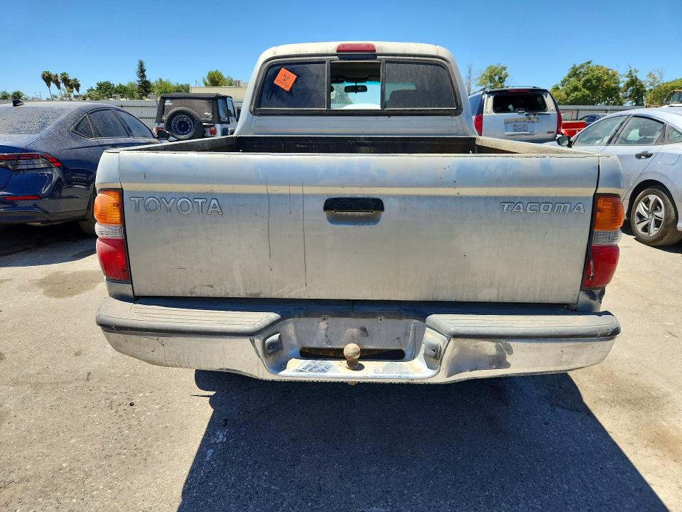 2002 Toyota Tacoma VIN 5TEGN92N52Z132056 COPART salvage auction — MINOR DENT/SCRATCHES, Ca - Lien Papers-Clean Or Ac, sold $3,000 on 2026-07-31 (photo 6)