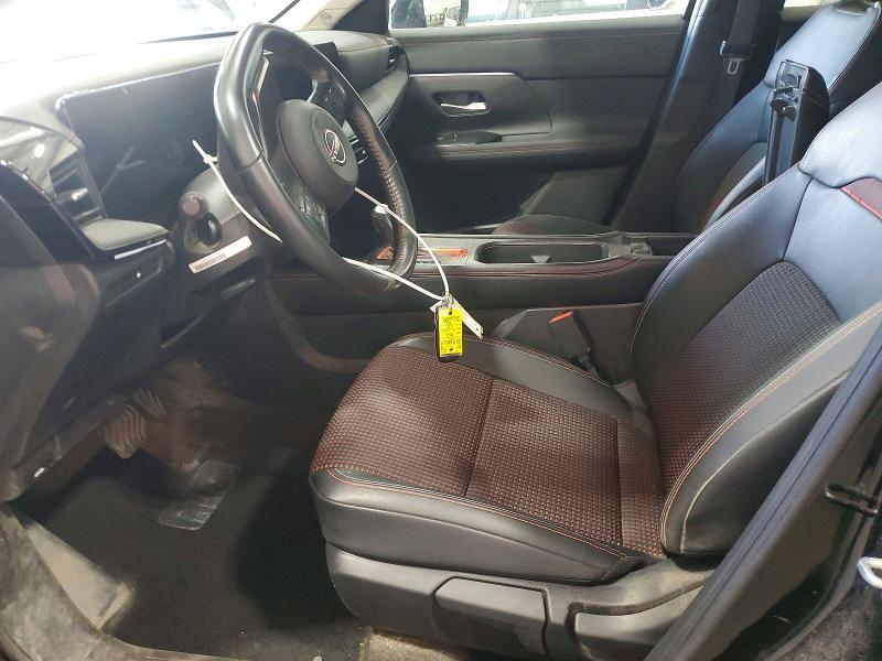 2025 Nissan Kicks VIN 3N8AP6DB3SL363224 COPART salvage auction — FRONT END, Ny - Mv907A W/Unsatisfied Lien, sold $8,300 on 2026-08-17 (photo 7)