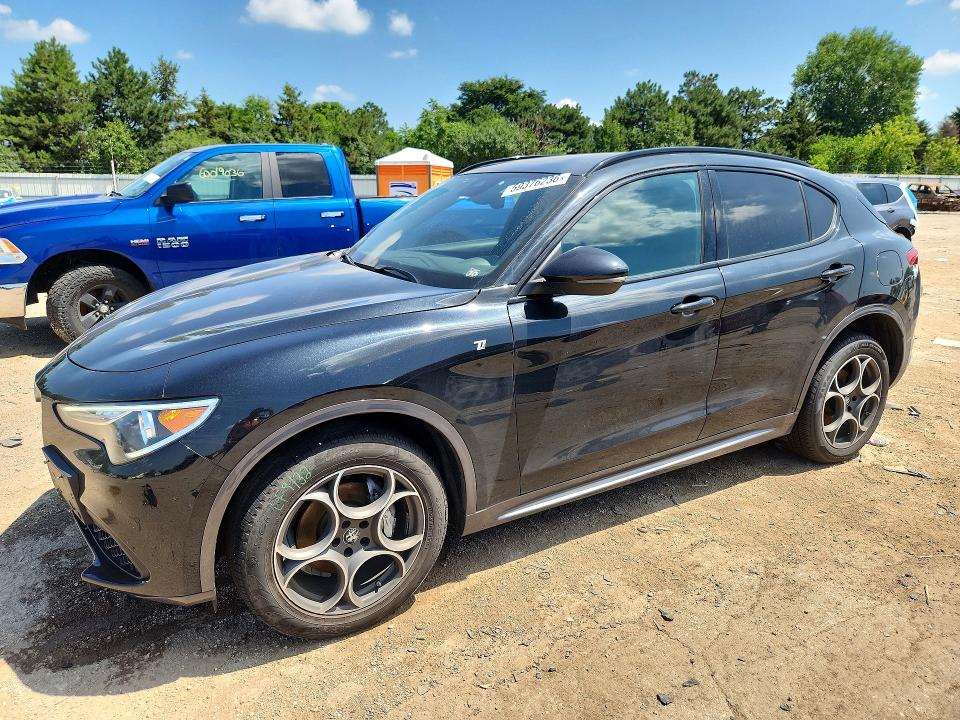 2023 Alfa romeo Stelvio VIN ZASPAKBNXP7D54214 COPART salvage auction — FRONT END, Il - Salvage Certificate, sold $14,300 on 2026-08-11 (photo 1)