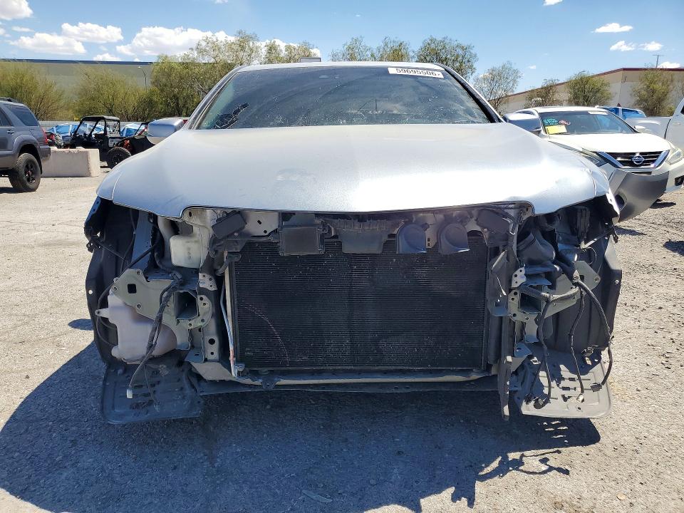 2017 Acura RLX VIN JH4KC1F51HC000185 COPART salvage auction — FRONT END, Nv - Salvage Title, sold $850 on 2026-07-23 (photo 5)