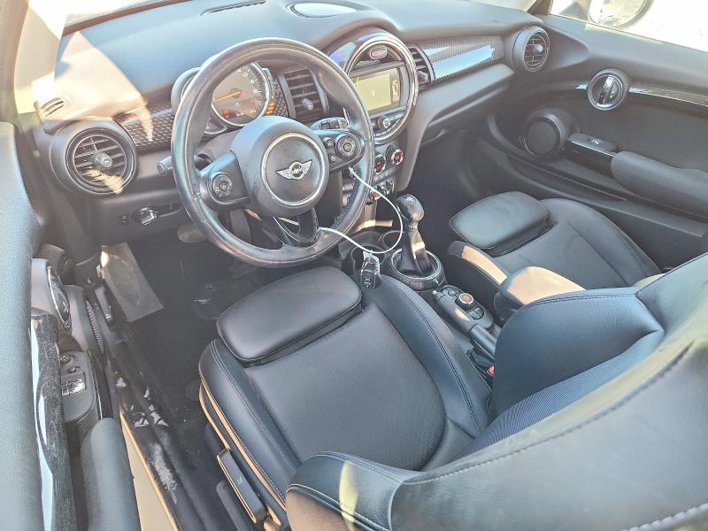 2017 Mini Cooper VIN WMWXP7C51H3B93487 COPART salvage auction — FRONT END, TX - SALVAGE VEHICLE TITLE, sold $425 on 2026-09-25 (photo 8)