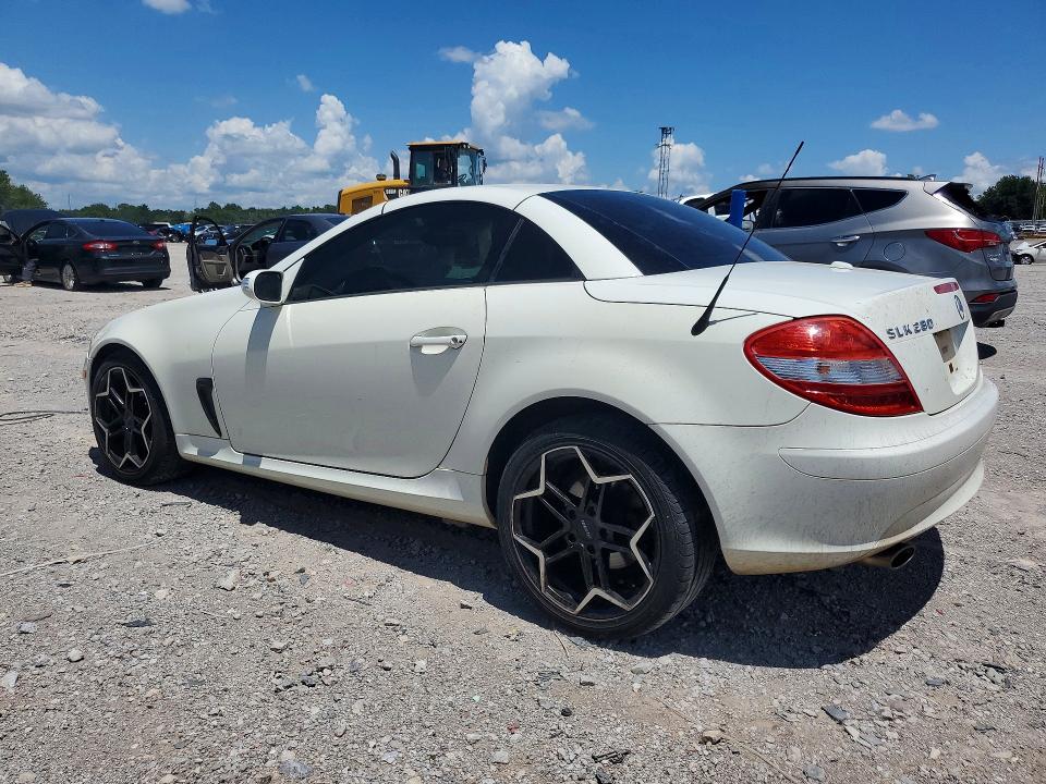 2007 Mercedes-benz Slk-klasse VIN WDBWK54F67F157943 COPART salvage auction — FRONT END, Ok - Cert Of Title-Salvage, sold $675 on 2026-07-28 (photo 2)