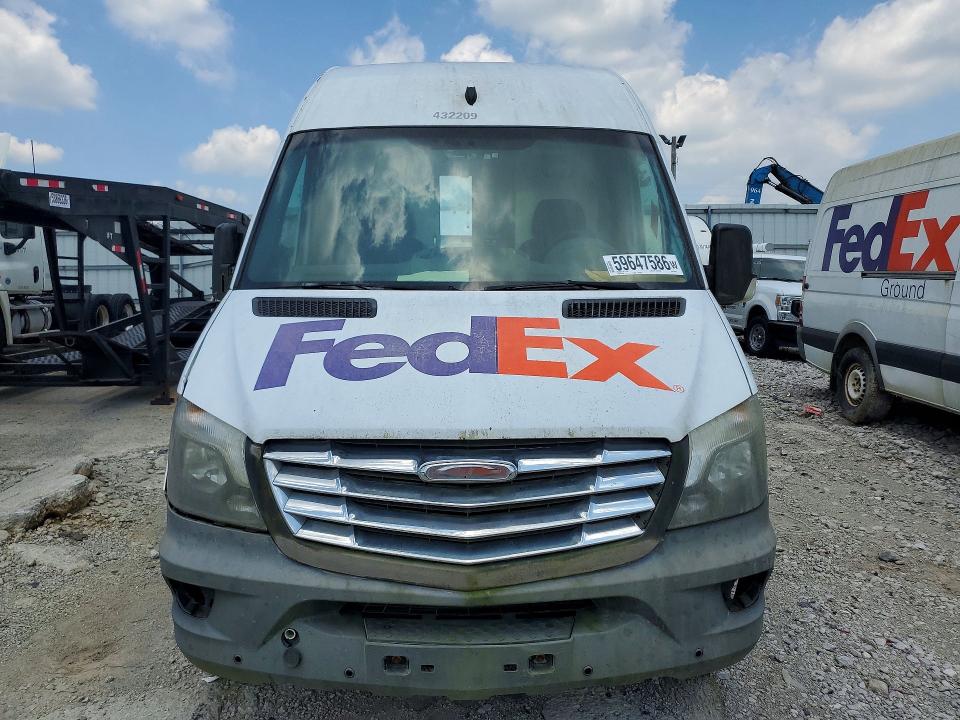 2014 Freightliner Sprinter 2500 VIN WDYPE8DC0E5929073 COPART salvage auction — MECHANICAL, KY - CERTIFICATE OF TITLE, sold $125 on 2026-08-10 (photo 5)