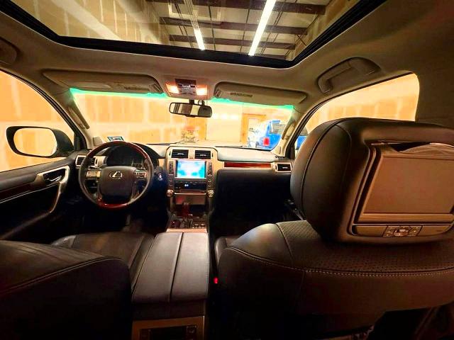 2010 Lexus Gx 460 VIN JTJBM7FX5A5012835 COPART salvage auction — NORMAL WEAR, Nj - Certificate Of Title (P), sold $8,500 on 2026-07-27 (photo 9)