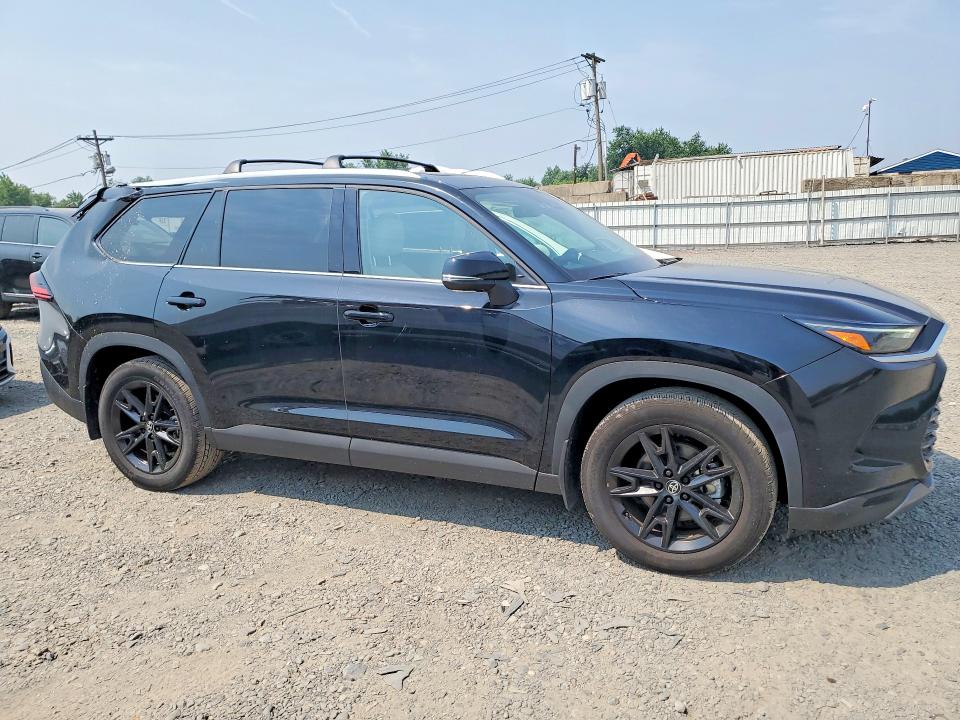 2025 Toyota Highlander VIN 5TDACAB59SS048655 COPART salvage auction — REAR END, Salvage Title, sold $5,800 on 2026-07-30 (photo 4)