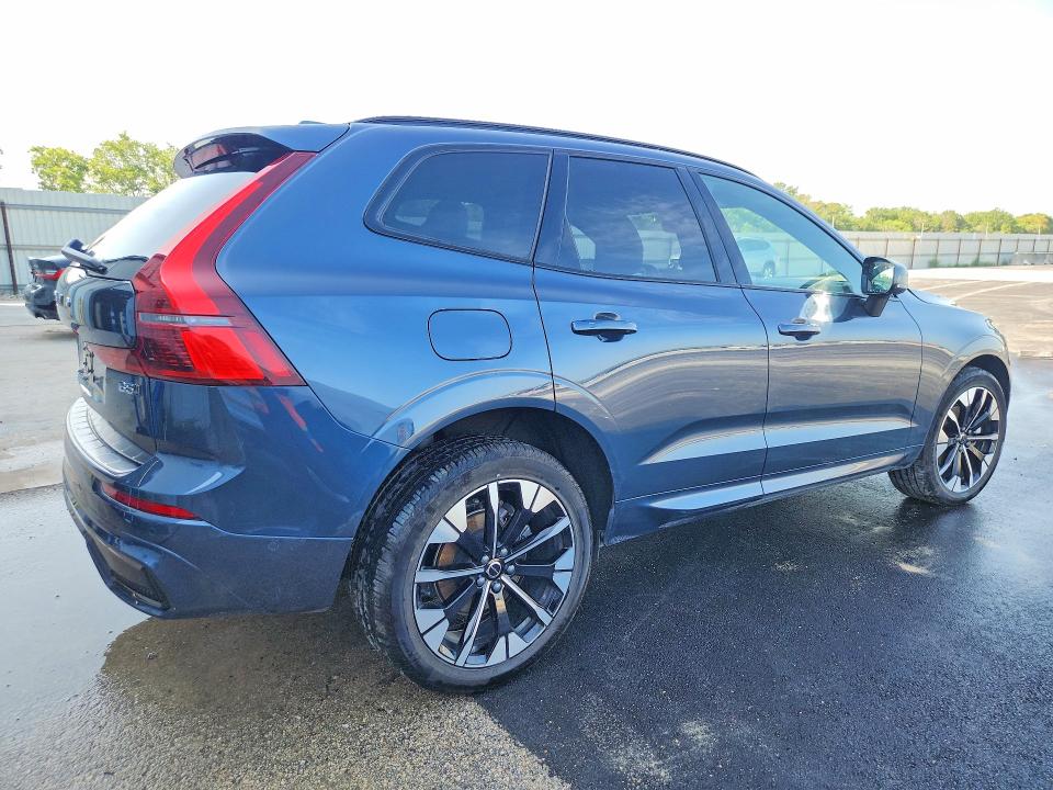 2026 Volvo Xc60 VIN YV4M12RC4T1458224 COPART salvage auction — FRONT END, Tx - Certificate Of Title, sold $14,700 on 2026-08-05 (photo 3)