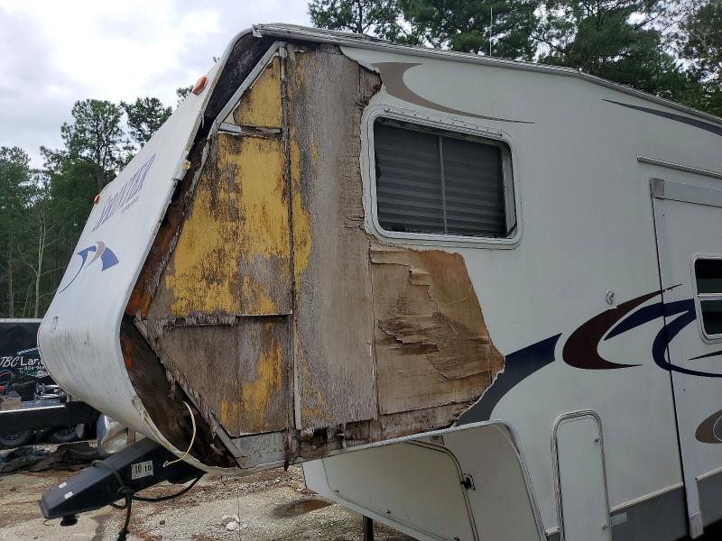 2004 Keystone Sprinter VIN 4YDF297284A214117 COPART salvage auction — SIDE, VA - CERT OF TITLE - SALVAGE, sold $20 on 2026-09-17 (photo 9)