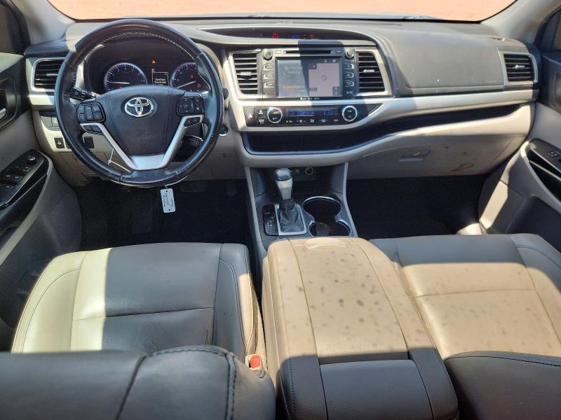 2019 Toyota Highlander VIN 5TDKZRFH4KS559213 COPART salvage auction — FRONT END, Sc - Salvage Title, sold $200 on 2026-07-21 (photo 8)