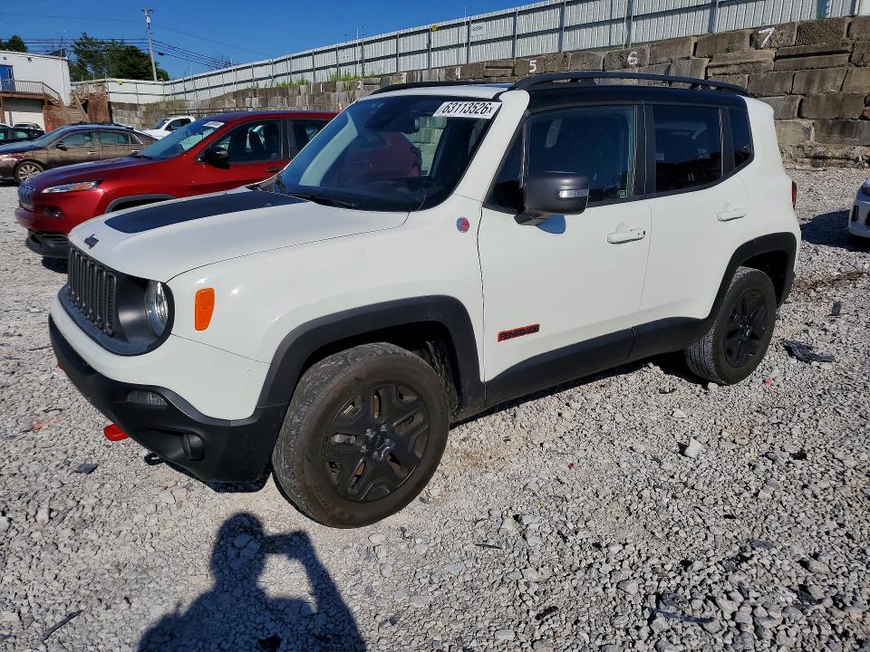 2018 Jeep Renegade VIN ZACCJBCBXJPH93015 — COPART salvage auction photo
