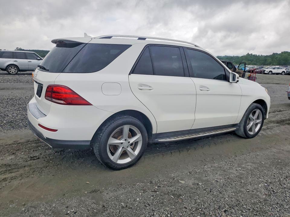 2016 Mercedes-benz Gle VIN 4JGDA5JB7GA692995 COPART salvage auction — MINOR DENT/SCRATCHES, Ga - Certificate Of Title (P), sold $2,600 on 2026-07-29 (photo 3)